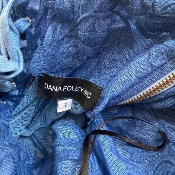 Blue Lace Corset - Picture 5 of 5